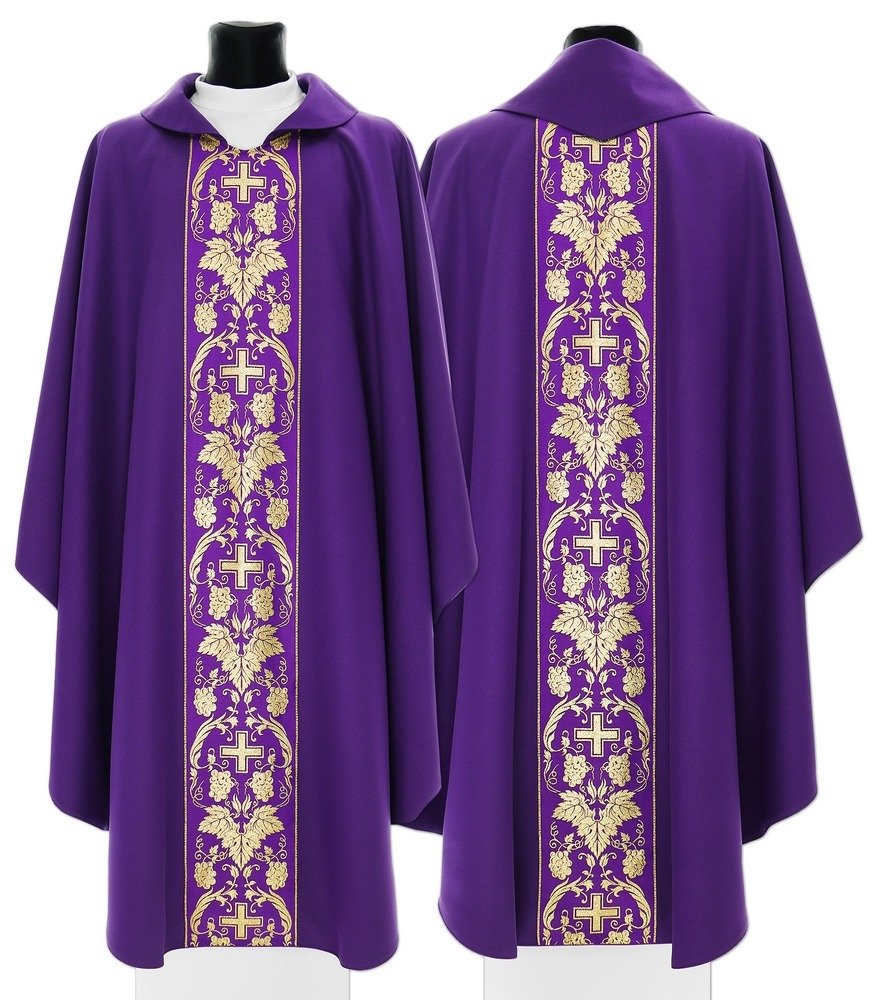 Gothic chasuble 001F Violet \ With lining | Liturgical vestments ...