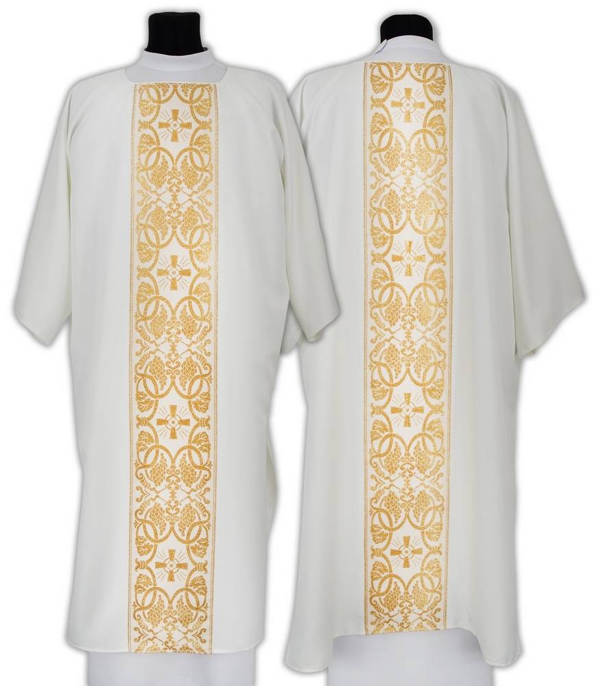 Gothic dalmatic D005B White \ Unlined | Liturgical vestments ...