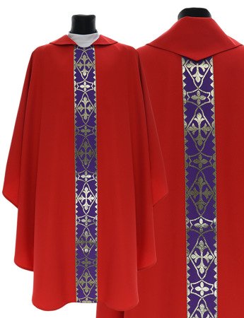 Gothic chasuble 102CF