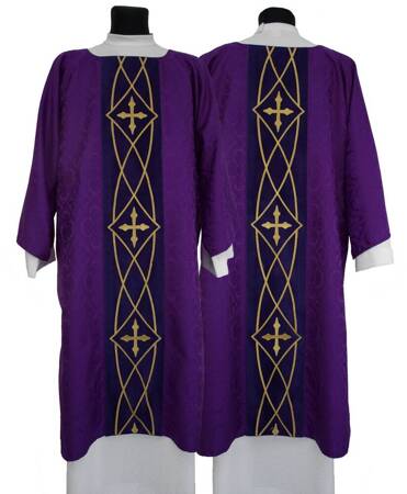 Gothic dalmatic D590AF25