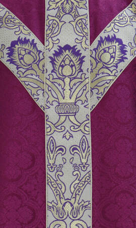 Semi-Gothic chasuble GY076P25