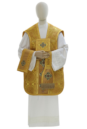Roman chasuble R796G8