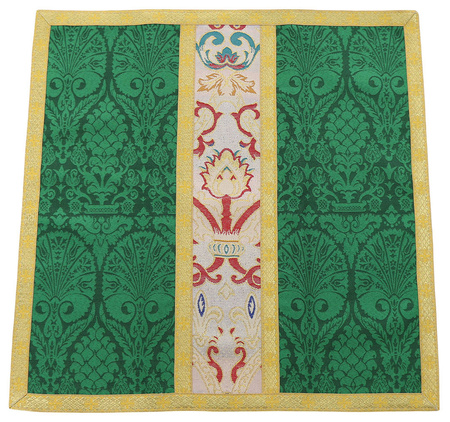Roman chasuble "Coronation Tapestry" R115Z12