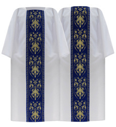 Gothic dalmatic D557ABN
