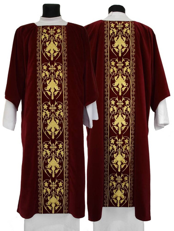 Gothic dalmatic D557ACA