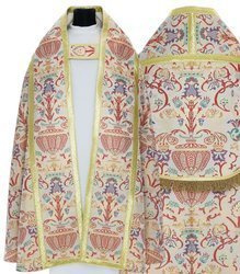 Roman cope "Coronation Tapestry" KT115