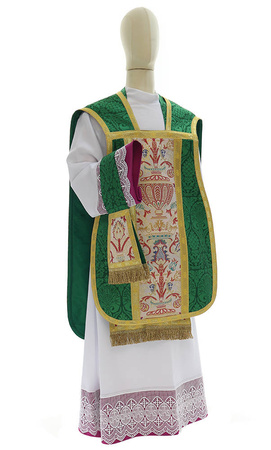 Roman chasuble "Coronation Tapestry" R115Z12