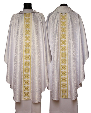 Gothic chasuble 555B25