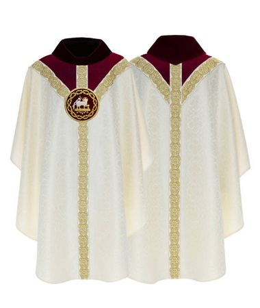 Semi-Gothic chasuble Y816AKC25g
