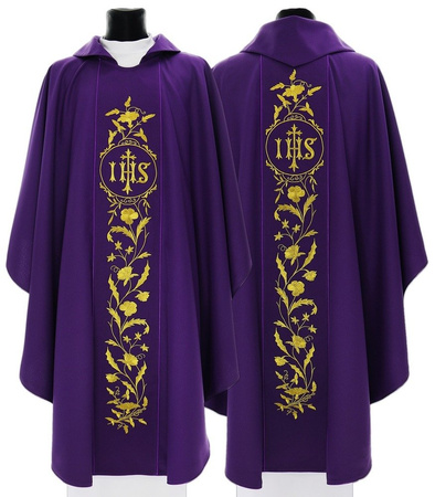 Gothic chasuble 533F