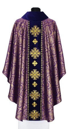Gothic chasuble 632AF14