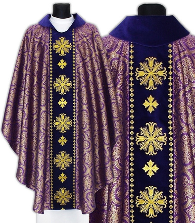 Gothic chasuble 632AF14
