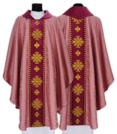 Gothic chasuble 632AR25