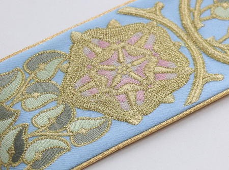 Semi-Gothic chasuble GY770N