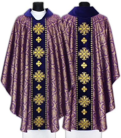 Gothic chasuble 632AF14